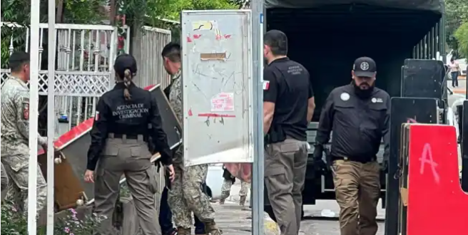 Catean domicilio habilitado como casino clandestino y sacan tragamonedas en Culiacán